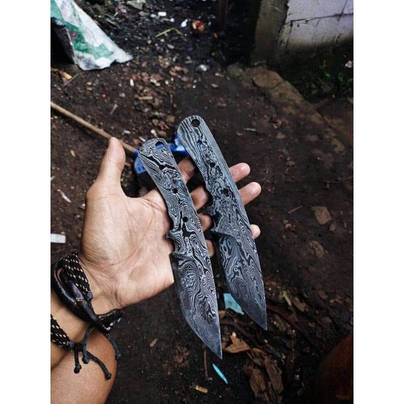 pisau camping (skiner)Damascus fulltang
