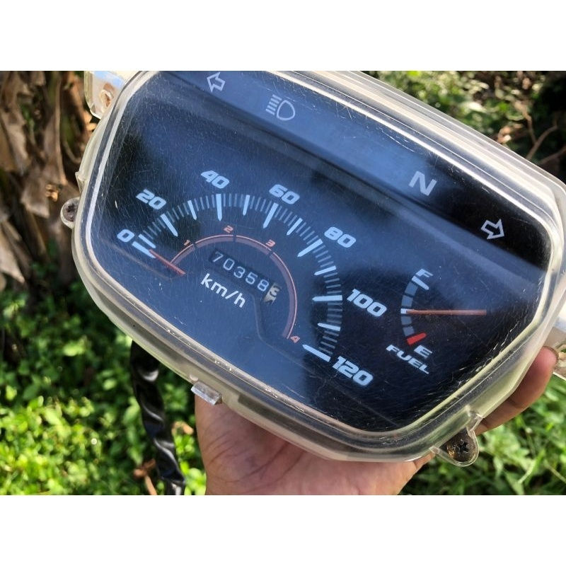 speedometer astrea grand original