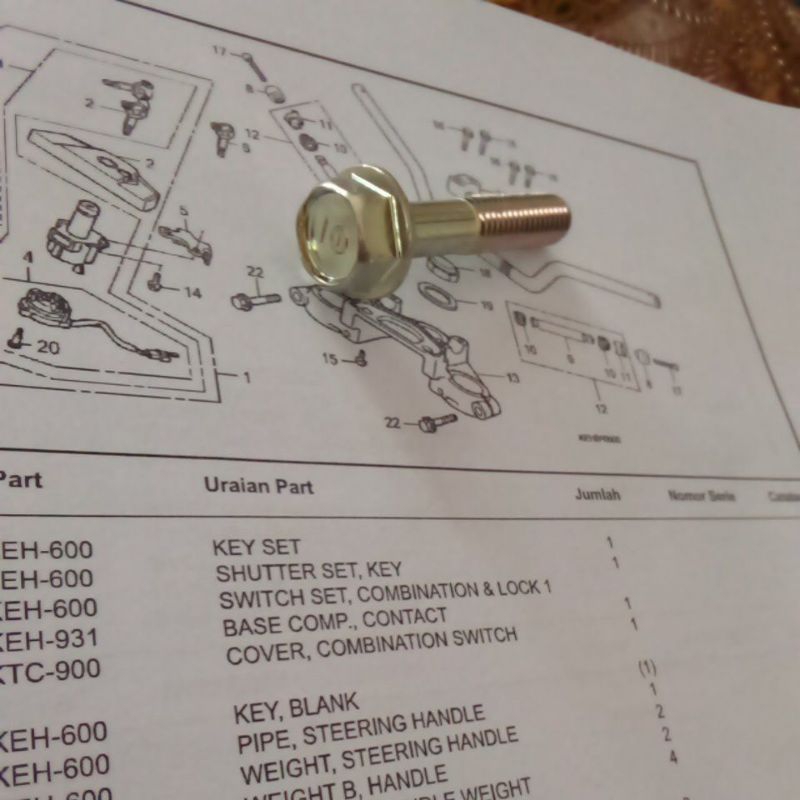 baut segitiga Honda Megapro 2002-2004