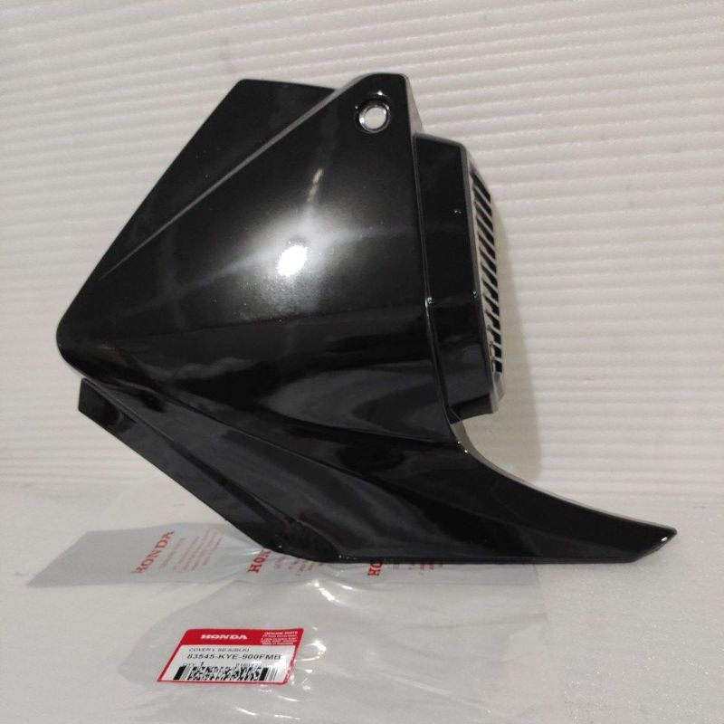 Tutup cover Box Aki Accu Cover Accu Left KIRI Hitam Honda Megapro Mega Pro new Monoshock mono 2010 O