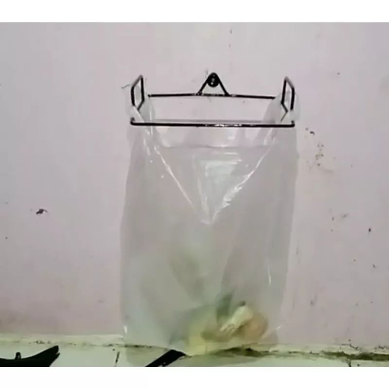 gantungan plastik sampah / gantungan besi / gantungan sampah