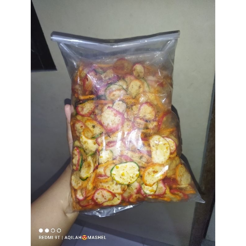 

Kerupuk pedas 500 gram