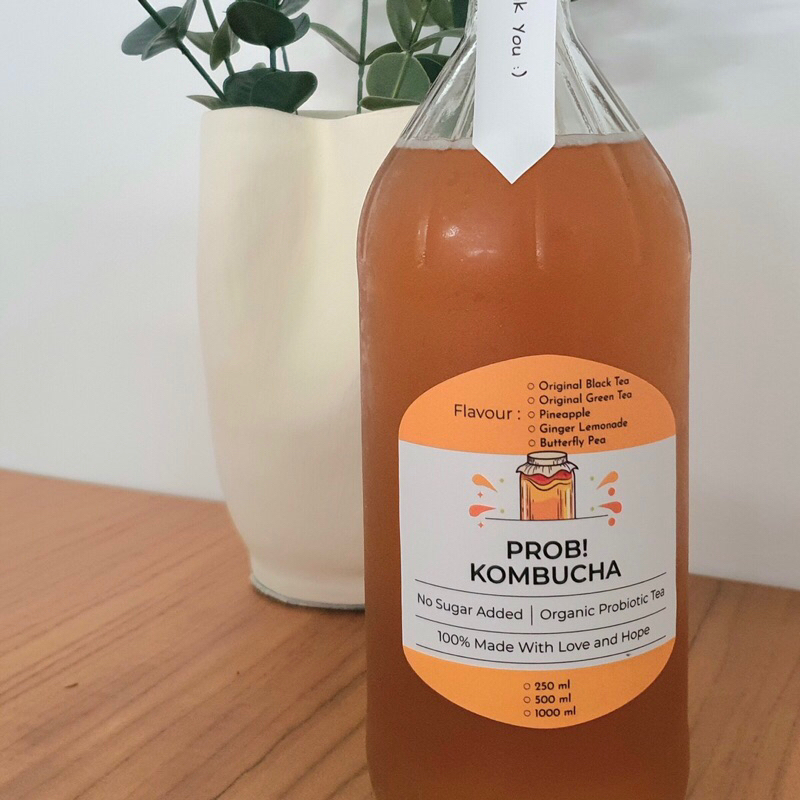 

Kombucha Black Tea/ Green Tea - 1000ml - Botol Kaca - Probiotic Drink