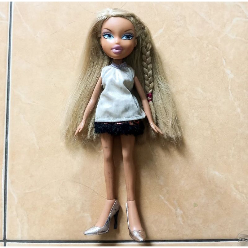 Bratz doll preloved