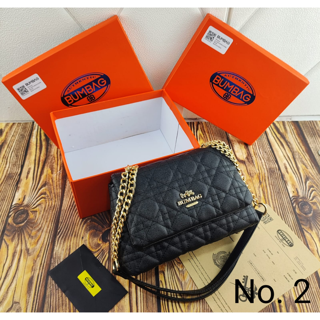 BUMBAG TAS SELEMPANG BOY CAVIAR LEATHER GOLD HARDWARE SIZE MEDIUM FREE BOX KUALITAS PLATINUM - TAS SELEMPANG WANITA ENVELOPE CAVIAR MEDIUM SHOULDER BAG FREE BOX KUALITAS PLATINUM KODE 191568