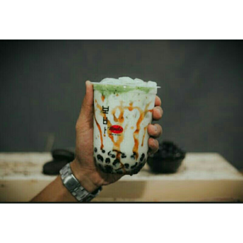 

MACHO (Premium boba, Signature Fress Milk, Ice bland)