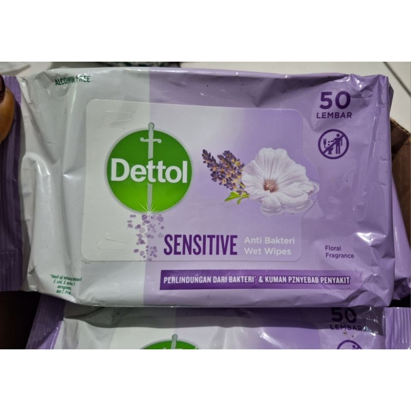 Tisu Basah dettol 50 lembar Sensitive