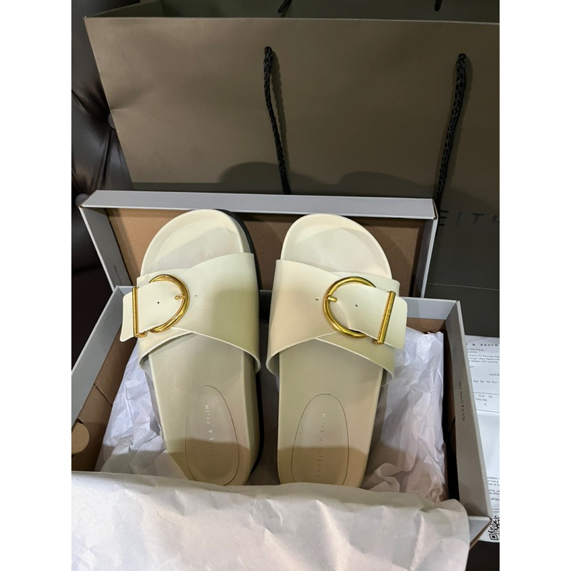 sandal charles and keith original