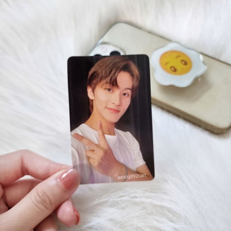 NCT 127 MD The Link Bkk Mark Bangkok eco bag bucket hat peace kaos putih