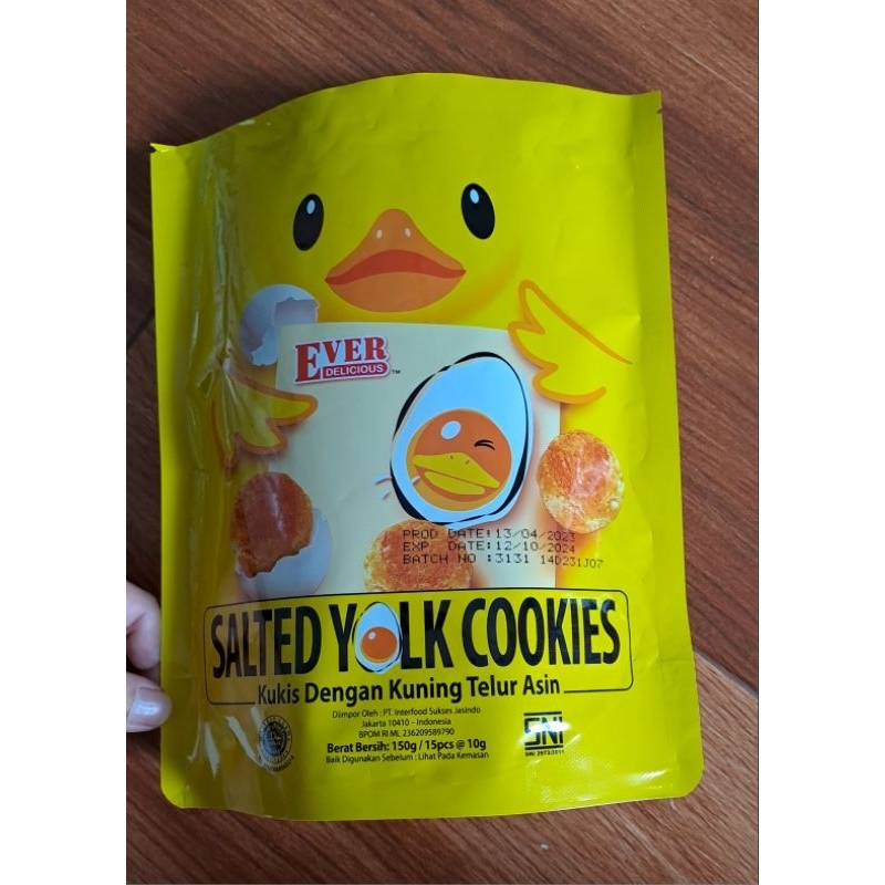 

Salted egg cookies / kukis telur asin