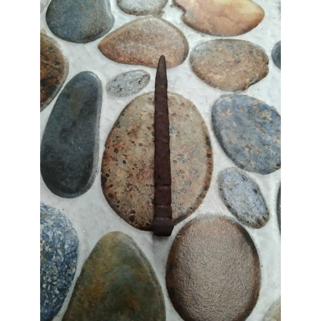 Barang Temuan Logam 9cm Lurus Kuno Jadul Antik