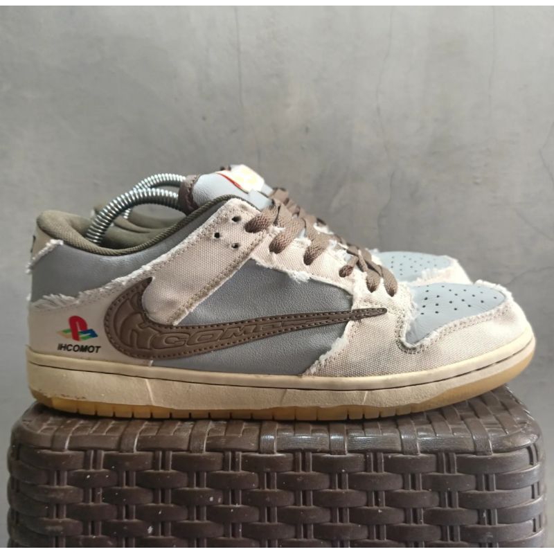 Ihcomot travis scott x playstation size 43