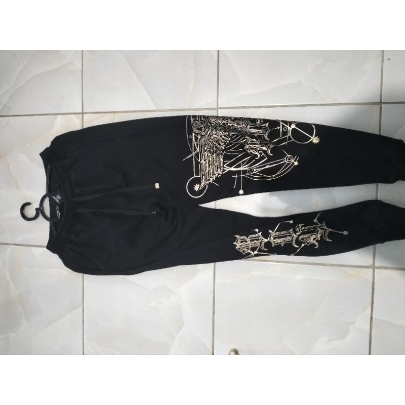 Celana Joger Boy London