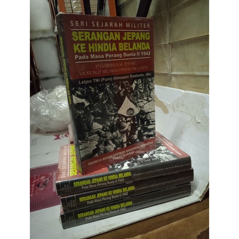 

BUKU SERANGAN JEPANG KE HINDIA BELANDA PERANG II 1942