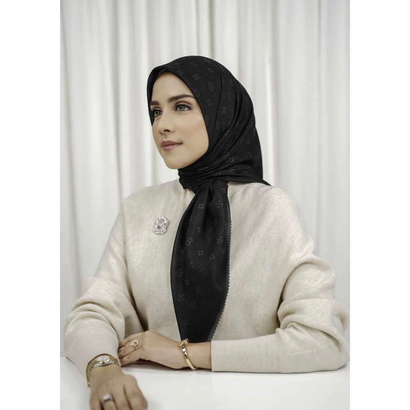 MONOGRAM IN CAVIAR BUTTONSCARVES