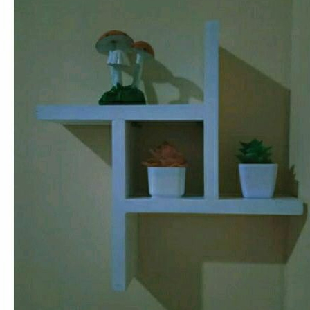 rak hiasan dinding / pajangan dinding / rak pajangan dinding