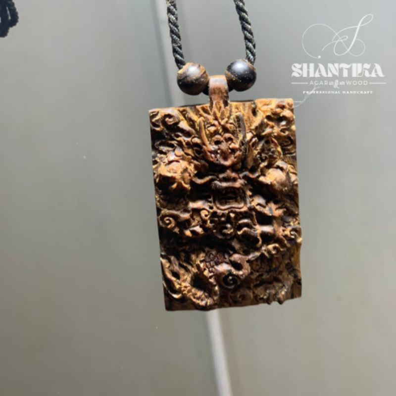 Kalung Gaharu Asli Liontin Ukir Naga Tenggelam Grade Malinau