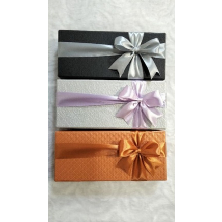 

KOTAK KADO/Gift Box Costum 17x7x3