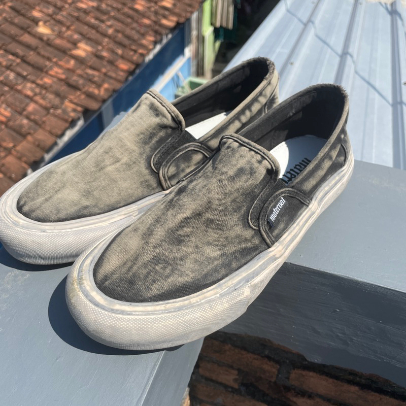 Maternal Disaster - CRUST WBW