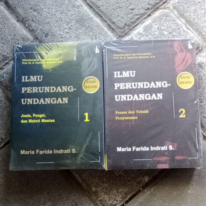

Buku ILMU PERUNDANG UNDAGAN JILID 1 & 2 by MARIA FARIDA INDRIATI