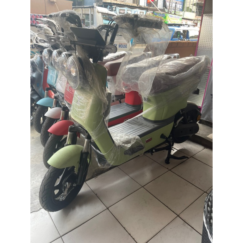 sepeda listrik uwinfly df8