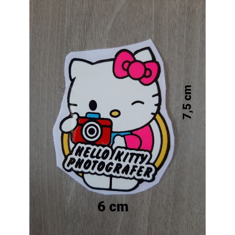 

STIKER CUTTING HELLO KITTY UKURAN KECIL