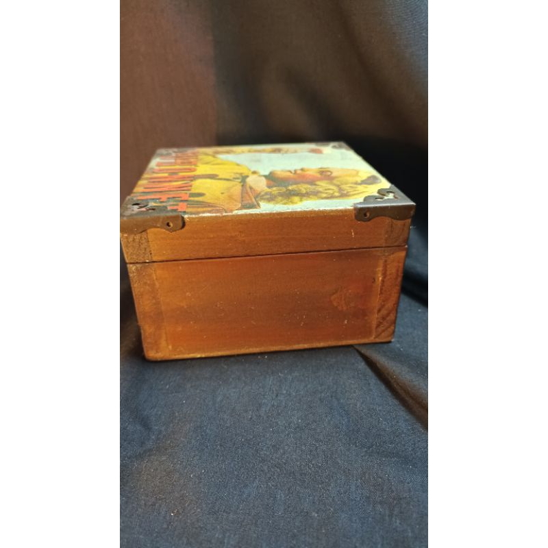 kotak box kayu jadul