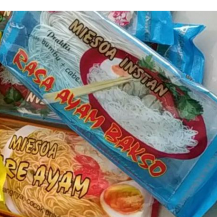 

TERBAIK MIESOA INSTAN RASA AYAM BAKSO -60 GRAM