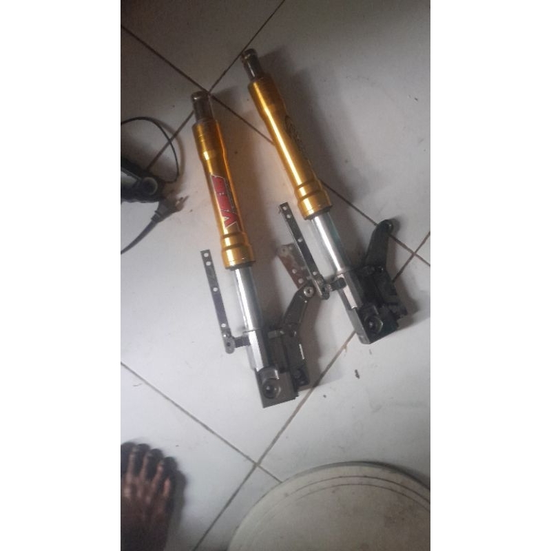 shock usd nui aerox , segitiga aerox , spakbor depan yamaha xaber