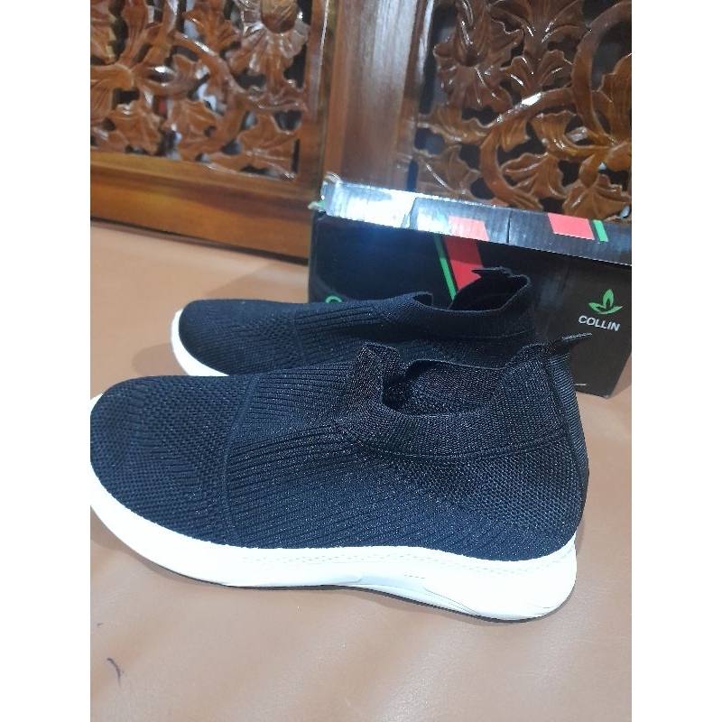 Sepatu Sekolah Collin