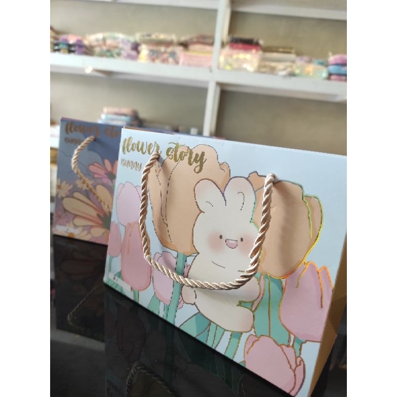 

paperbag hower story bunny