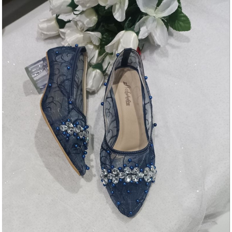 Syhafira syakira wedding shoes heels  kaca 5 cm biru navy