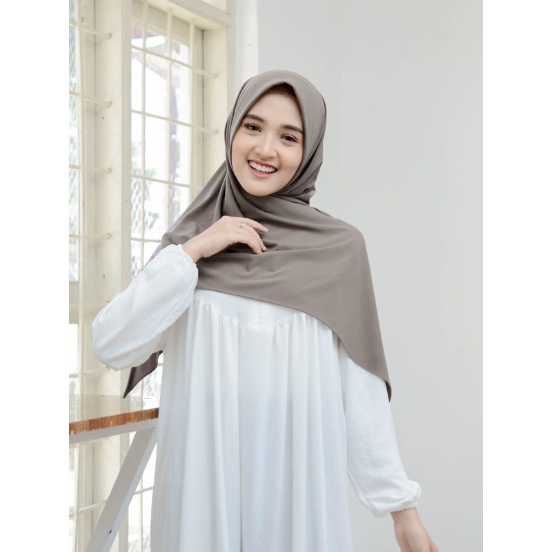 Bergo instan aisyah /bergo instan jersey/bergo Jersey/bergo/ bergo jersey premium/ bergo instan prem