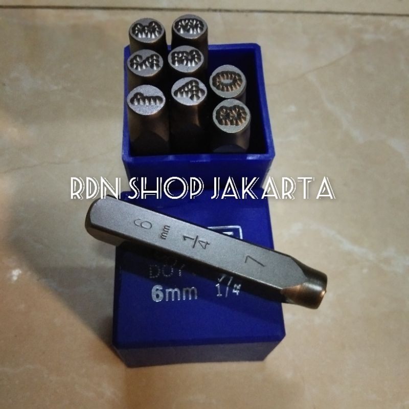 

Angka dan huruf ketok 6 mm model titik bintik MASTAR DOT STAMP GERMANY