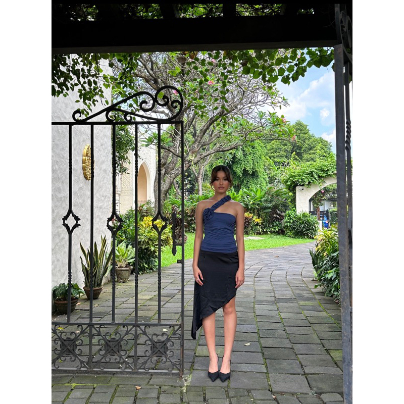 HerPalais Rosette Top