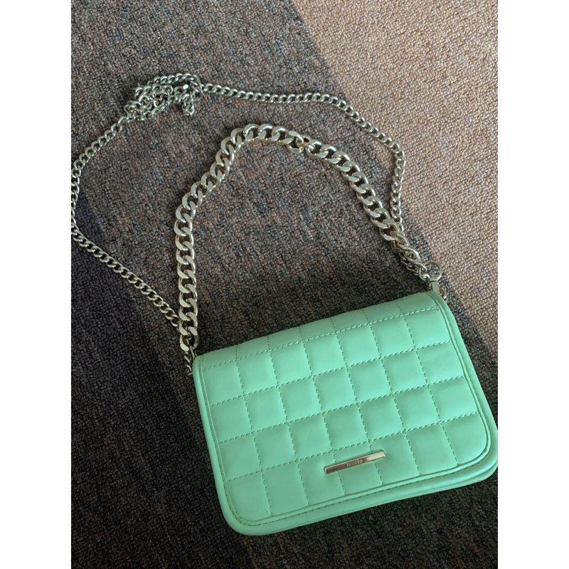 Preloved Bershka Sling Bag