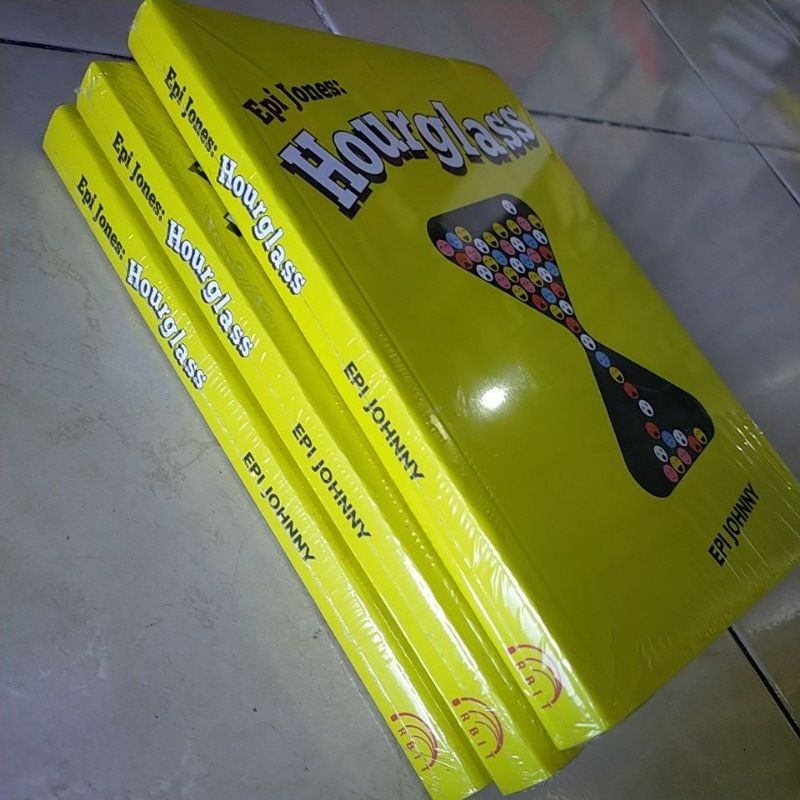 BUKU MOTIVASI PENGEMBANGAN DIRI / HOURGLASS / EPI JONES / EPI JOHNY