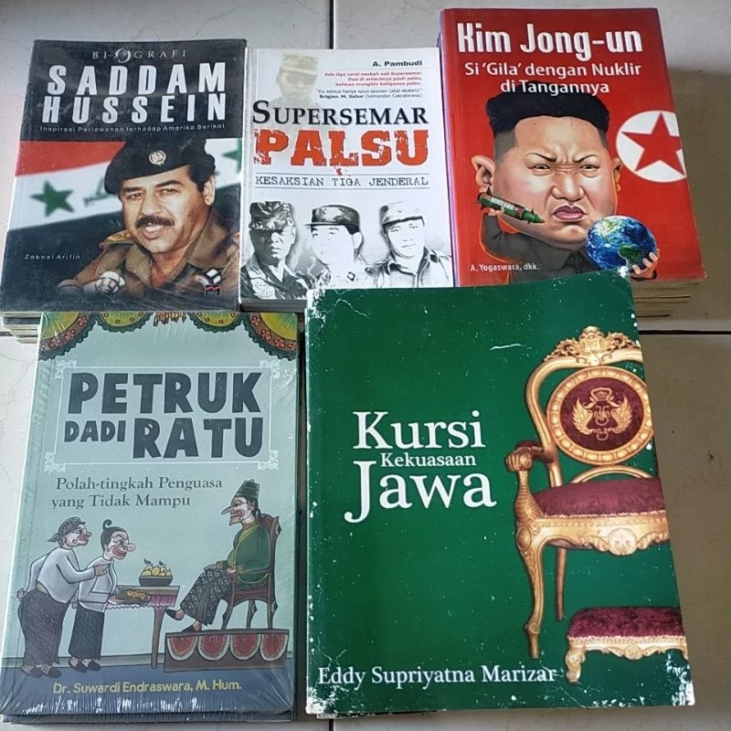 BUKU SEJARAH / SASTRA / SEJARAH JAWA / KURSI KEKUASAAN JAWA / PETRUK DADI RATU