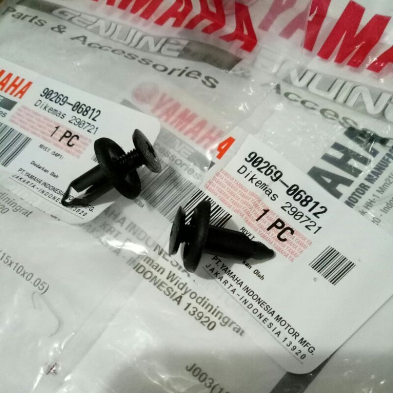 BAUT KLIP PLASTIK NMAX MIO J R15 ASLI / BAUT KANCING BODY NMAX R15 ORI YAMAHA / 90269 06812