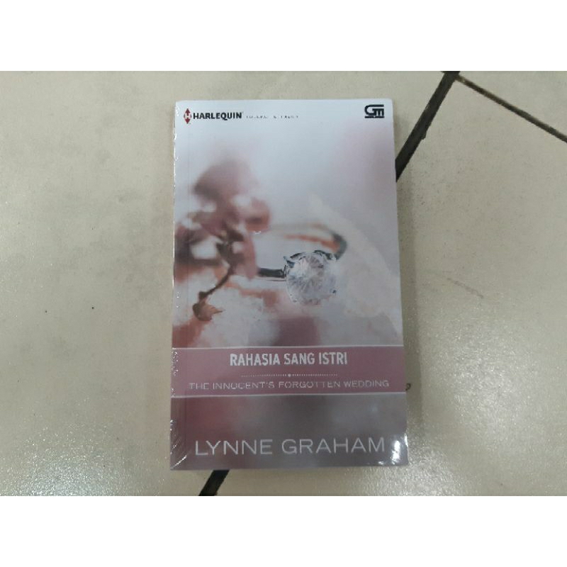Novel Harlequin: Rahasia Sang Istri - Lynne Graham