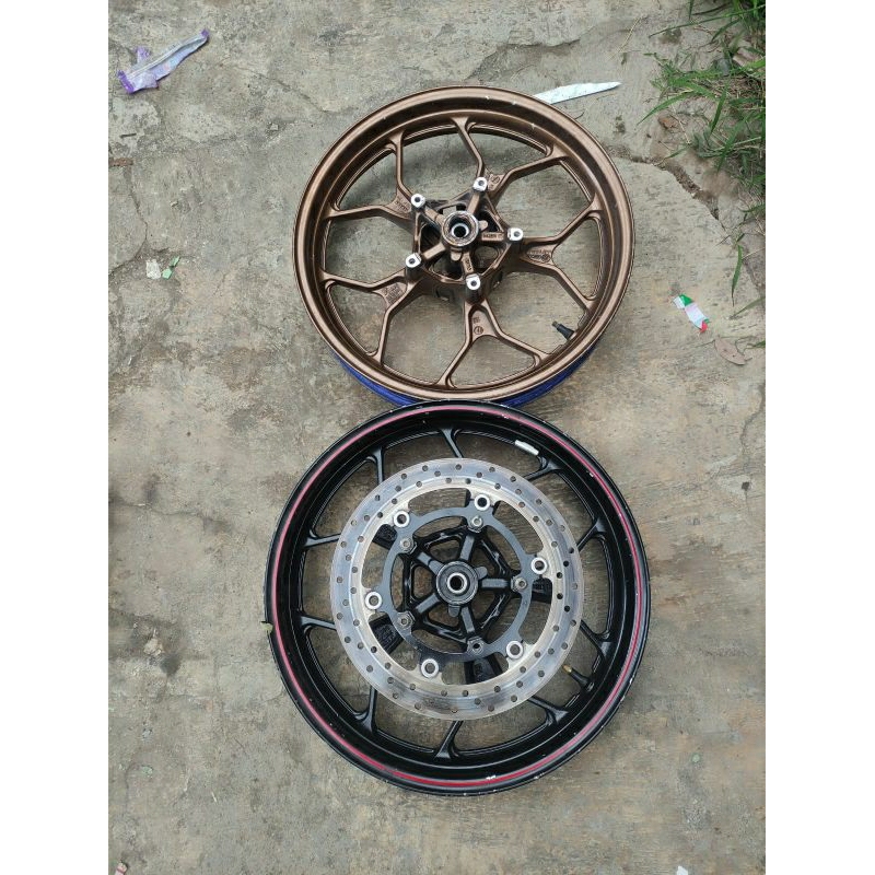 VELG DEPAN R25 TANPA DISK BAN