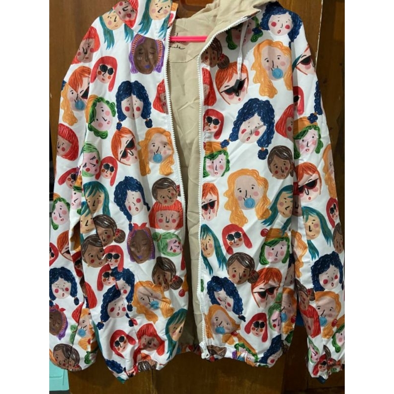 PRELOVED LIKE NEW windbreaker jaket ideku handmade idekuhandmade classic faces