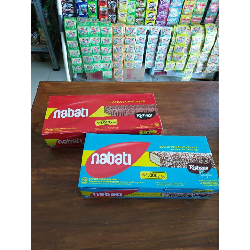 

Nabati Wafer Coklat Kelapa & Chocolate Coated Wafer (12pcs)