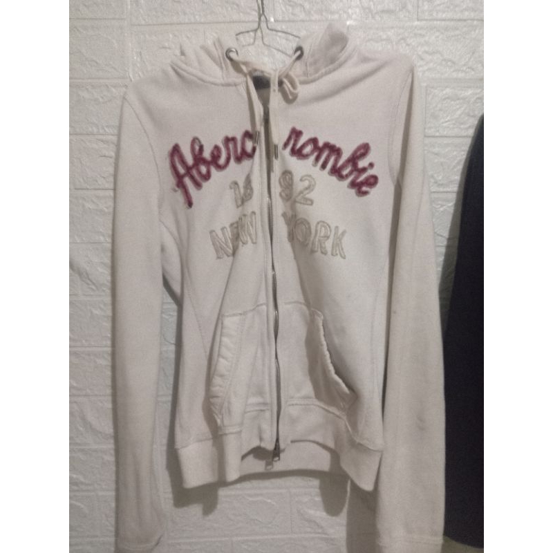 Abercrombie & fitch second