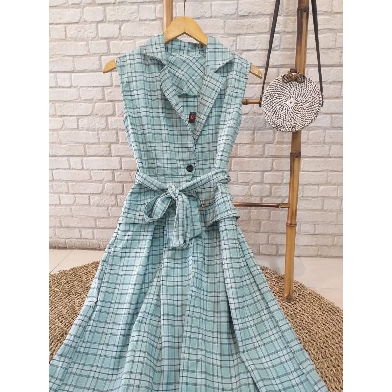 Yania Overall /overall rok wanita