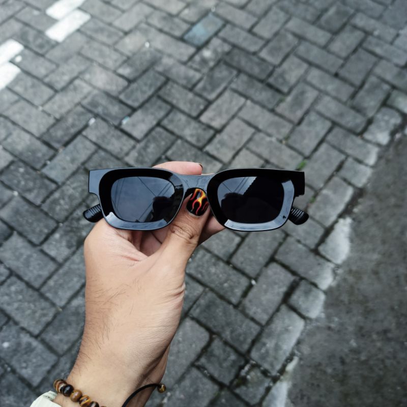 Vincent Skinny Bold Glasses Black/Black
