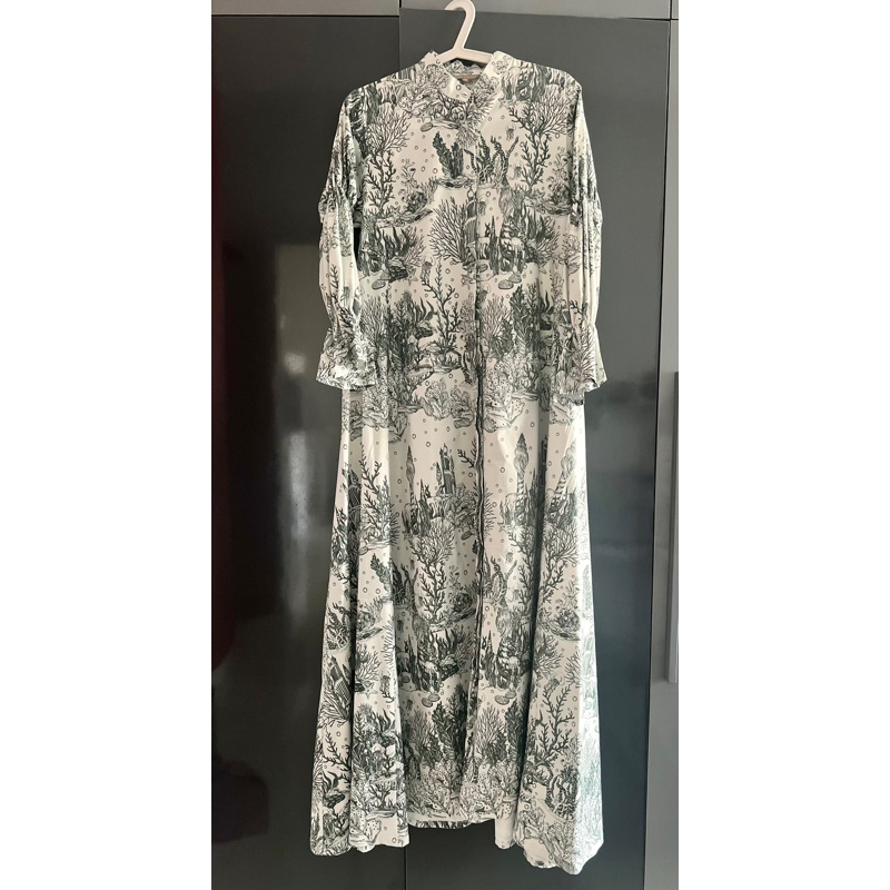 Preloved BENANG JARUM x MMEHUILLET El Mar Minorca Puffy Sleeve Outer