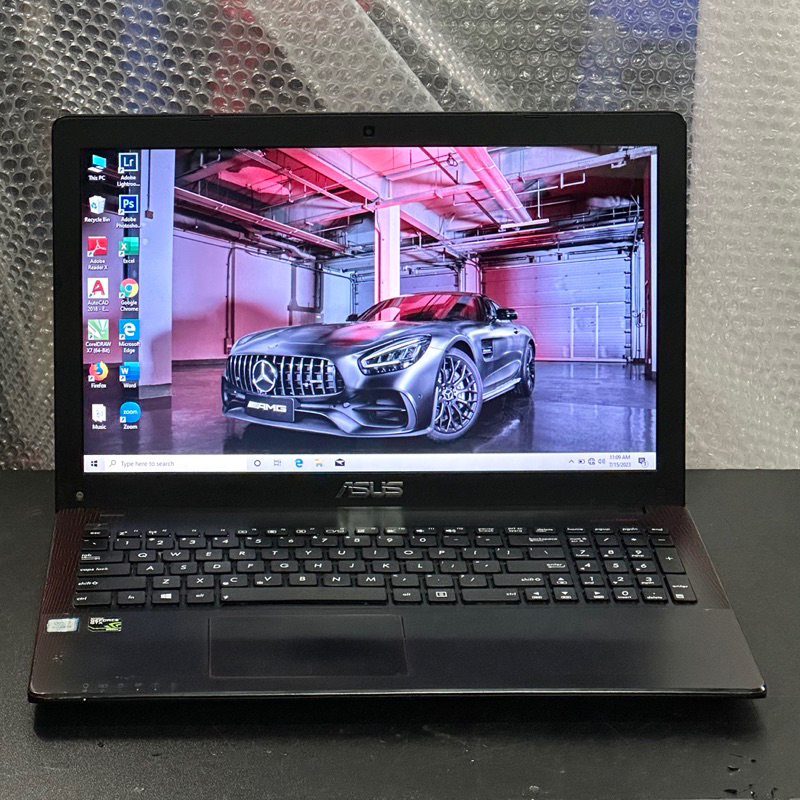 Laptop Asus X550V Core i7-6700HQ RAM 16GB SSD NVIDIA GTX950M 2GB 15,6inch Second