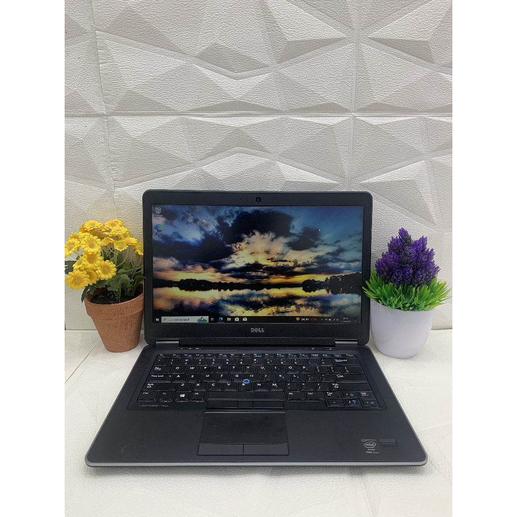DELL LATITUDE E7440 CORE i7 GEN 4
