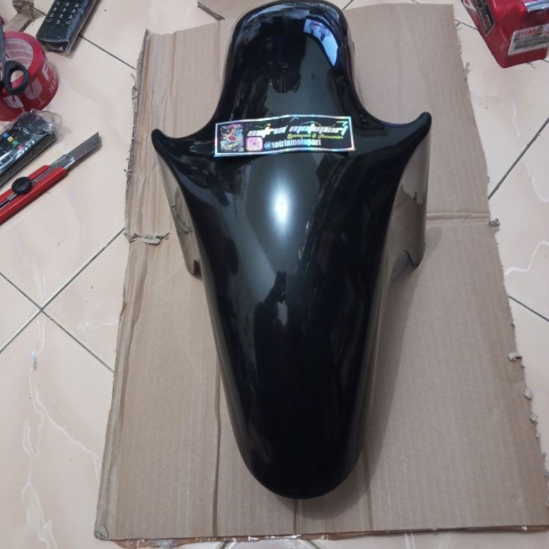 spakbor depan Kawasaki ninja RR original masih bahan dengan plat besi.